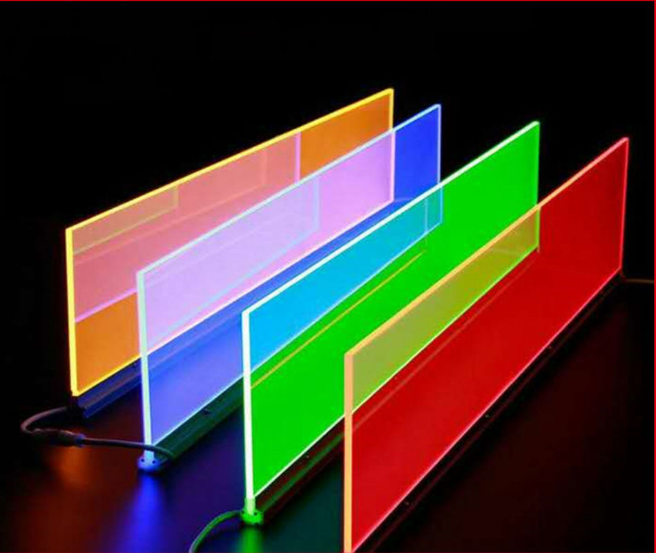 2mm 3mm 4mm 5mm 10mm LPG Lichtgeleider Plaat Aangepaste Grootte Vorm Puntjes Laser 98% Transparantie